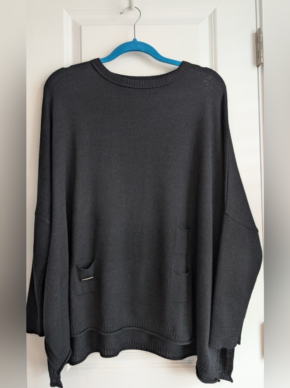 MERSEA Women’s Catalina Travel Sweater Black One Size